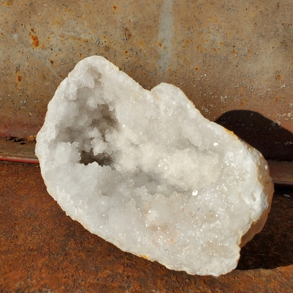 Massive Moroccan Geode - Picture 4 of 12